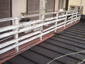 ベランダ屋根リフォーム前2、2枚目
